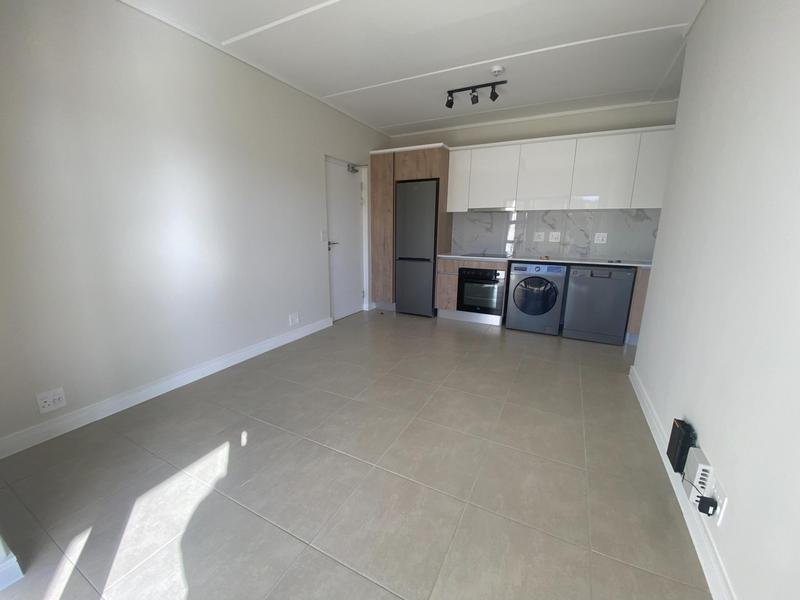 To Let 1 Bedroom Property for Rent in Richwood Western Cape